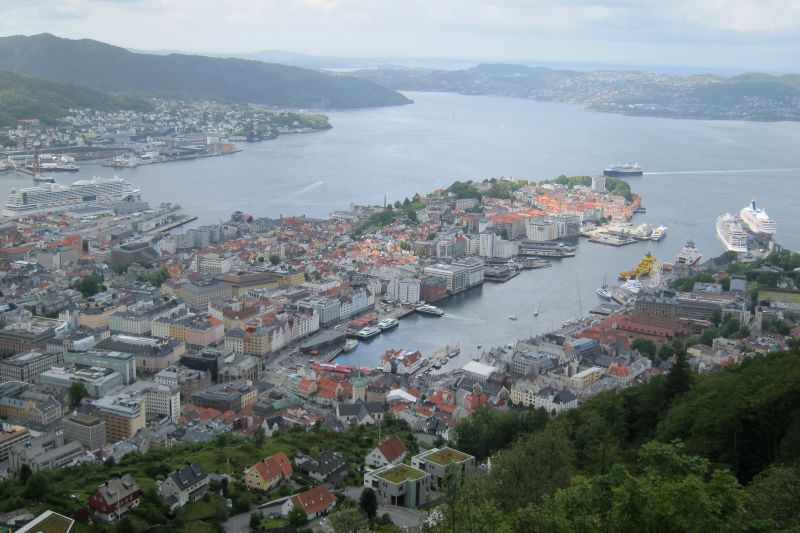 Mount Fløyen Mount Fløyen